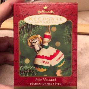 2000 Hallmark Keepsake ornament FELIZ NAVIDAD